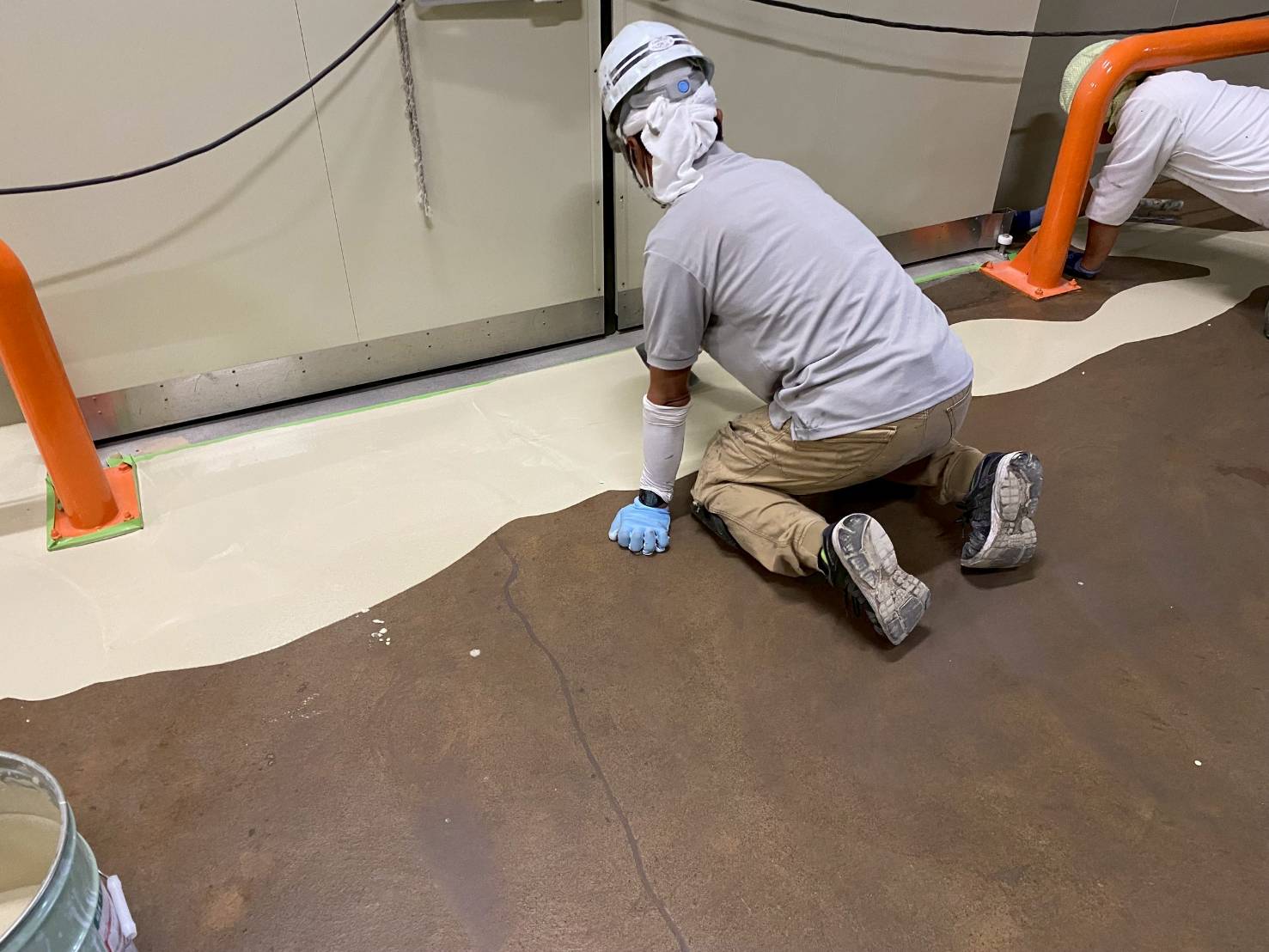 色んな場所で塗装が使われてます